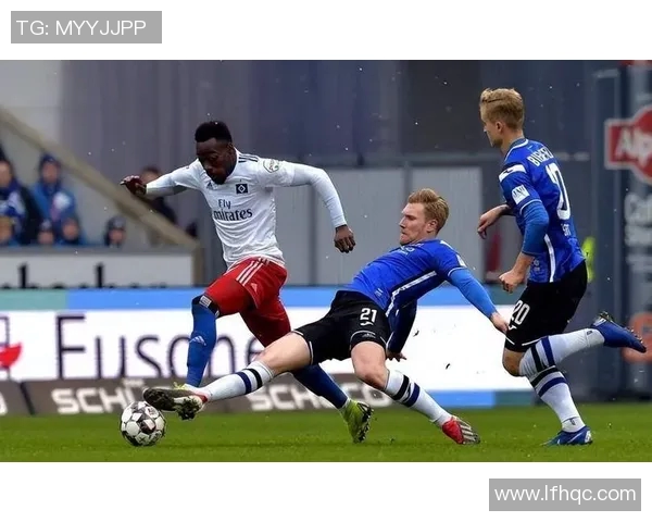 汉堡客场绝杀柏林赫塔，豪取三分！