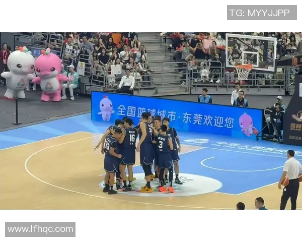 哈尔滨少年篮球队包揽CBA城市赛冠亚军