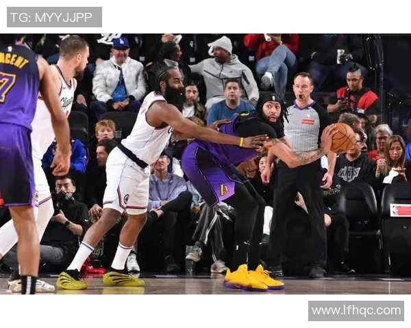 湖人队遭遇败仗,面临剧烈竞争 湖人队遭遇败仗,面临剧烈竞争