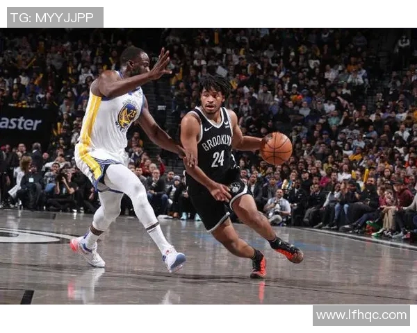 勇士队战胜篮网队,表现抢眼备战新赛季 勇士队战胜篮网队,表现抢眼备战新赛季