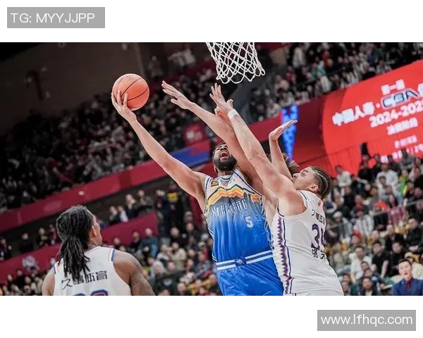 重磅!CBA揭幕战告捷,广州雄鹿击败上海大鲨鱼,取得开门红 重磅!CBA揭幕战告捷,广州雄鹿击败上海大鲨鱼,取得开门红